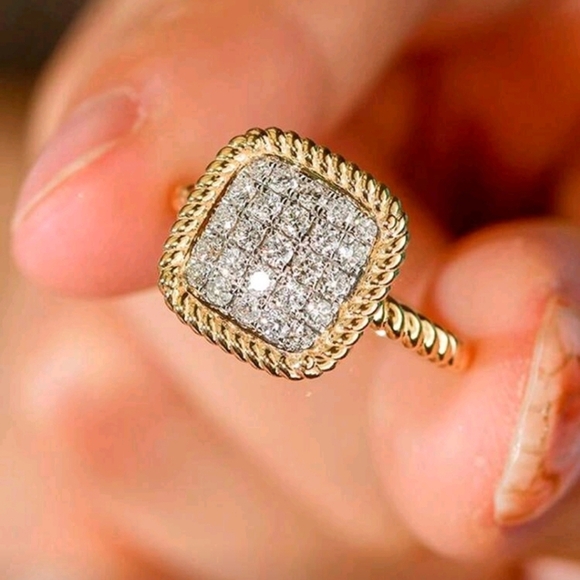 Huitan Gold and Silver Women's Ring with Cubic Zirconia Square Shape - Picture 4 of 11